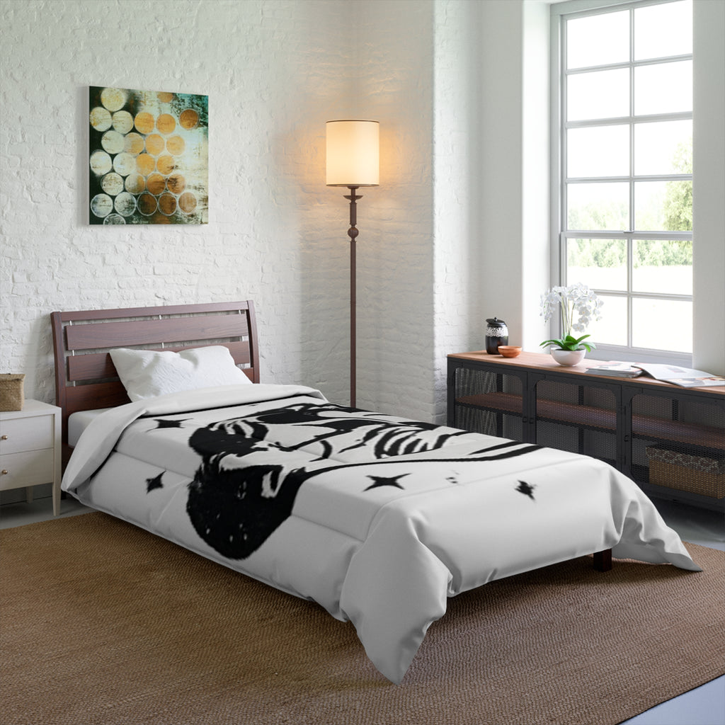 Celestial Embrace Comforter – Minimal Black & White Sleepy Moon Design